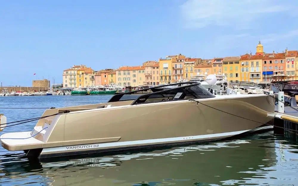 VanDutch Yachts 32